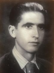 Enrique Gracia Rodriguez CARNET.jpg