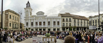 Asamblea Popular de Guadalajara en la Plaza Mayor el 18 de mayo de 2011